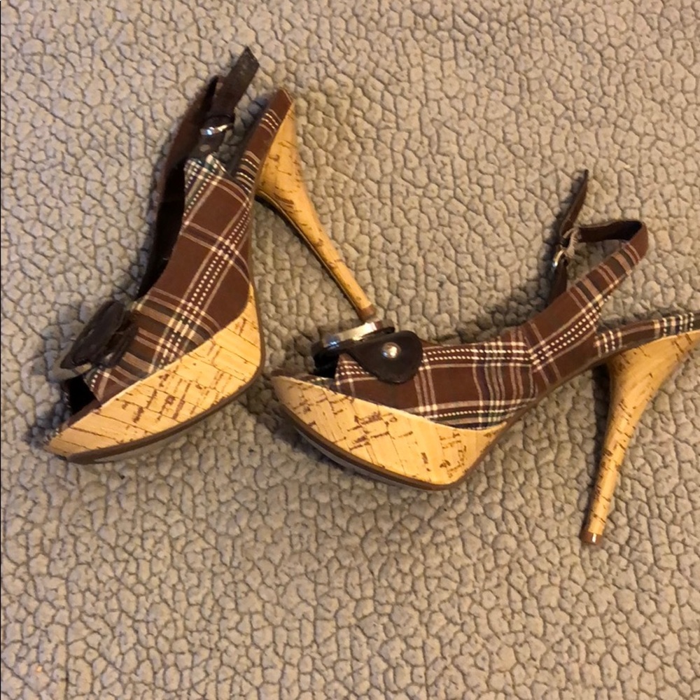 Rue 21 cork platform high heel shoes w/ buckle